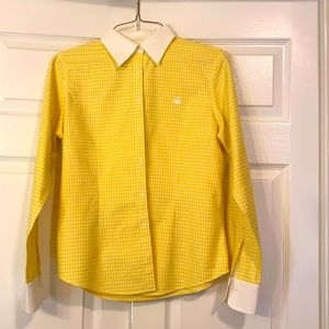 Perfect shirt for return to the office!